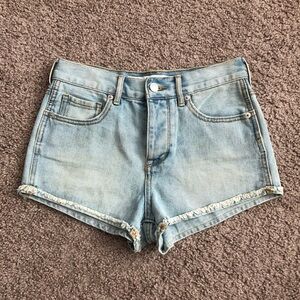 Melville Denim Shorts Womens 25 Frayed Hem